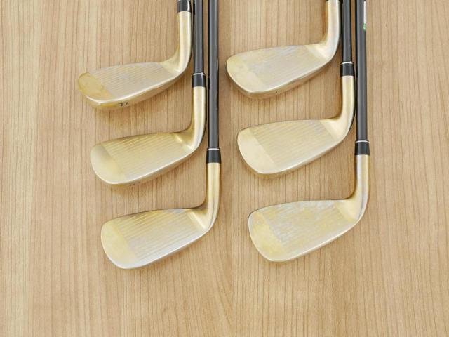 Iron set : PRGR : ชุดเหล็ก PRGR H/S 701 (หน้า Maraging เด้ง ไกล) มีเหล็ก 5-Pw (6 ชิ้น) ก้าน M-37 Flex R