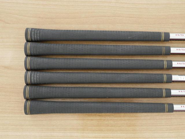 Iron set : PRGR : ชุดเหล็ก PRGR H/S 701 (หน้า Maraging เด้ง ไกล) มีเหล็ก 5-Pw (6 ชิ้น) ก้าน M-37 Flex R