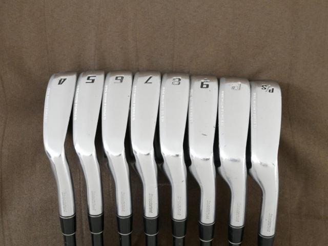 Iron set : Tourstage : ชุดเหล็ก Tourstage VIQ (Forged) มีเหล็ก 4-Pw,Aw (8 ชิ้น) ก้านกราไฟต์ Flex S
