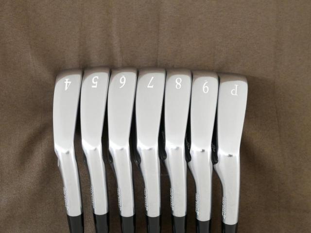 Iron set : Mizuno : ชุดเหล็ก Mizuno Pro 719 Forged (ปี 2020 นุ่มมาก แน่น คมมากๆ) มีเหล็ก 4-Pw (7 ชิ้น) ก้านเหล็ก NS Pro MODUS 105 Flex R