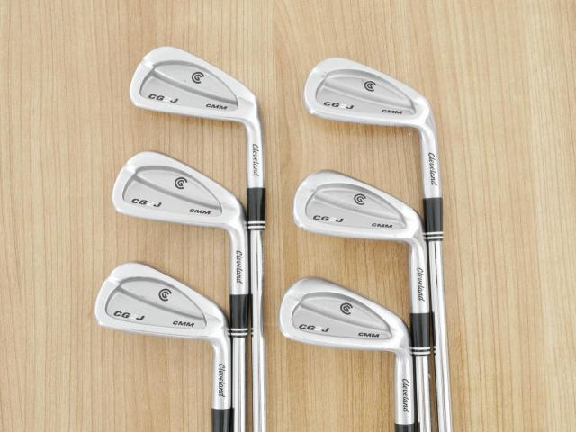Iron set : Other Brand : ชุดเหล็ก Cleveland CG2J CMM มีเหล็ก 5-Pw (6 ชิ้น) ก้านเหล็ก NS Pro 950 Flex R