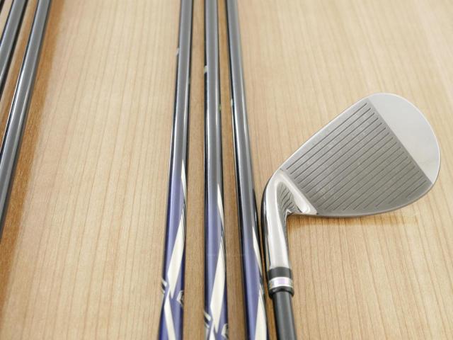Iron set : Maruman : ชุดเหล็ก Maruman Majesty Royale (รุ่นท๊อปสุด ปี 2022 ของใหม่ 9 หมื่นบาท) มีเหล็ก 7-10,Pw,Aw,Sw (7 ชิ้น เบอร์ 7 ตีระยะเท่าเบอร์ 6 ของรุ่นอื่น) ก้านกราไฟต์ Flex R
