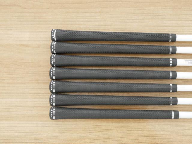 Iron set : Yamaha : ชุดเหล็ก Yamaha RMX VD40 (ออกปี 2022 ตีไกลและง่ายมากๆๆ ค่า MOI สูงสุด) มีเหล็ก 6-Pw,Aw,Sw (7 ชิ้น) ก้านกราไฟต์ Mitsubishi Diamana YR i50 Flex R