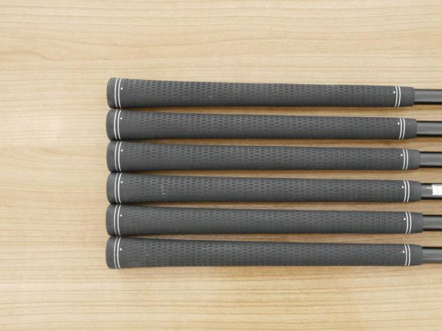 Iron set : PRGR : ชุดเหล็ก PRGR 02 Forged (ปี 2023 นุ่มมาก หายาก) มีเหล็ก 5-Pw (6 ชิ้น) ก้านกราไฟต์ Mitsubishi Diamana Flex S