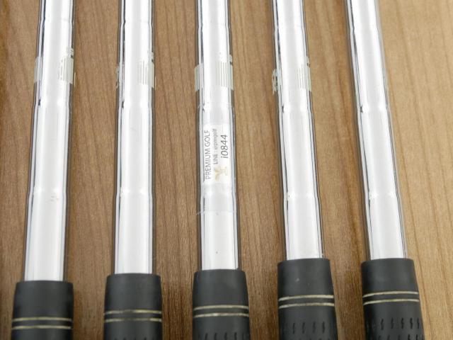 Iron set : Fourteen : ชุดเหล็ก Fourteen TC-710 Forged (นุ่มมากๆ) มีเหล็ก 5-Pw (6 ชิ้น) ก้านเหล็ก Ns Pro 950 Flex R