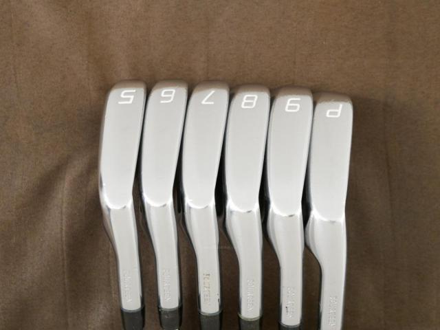 Iron set : Fourteen : ชุดเหล็ก Fourteen TC-710 Forged (นุ่มมากๆ) มีเหล็ก 5-Pw (6 ชิ้น) ก้านเหล็ก Ns Pro 950 Flex R