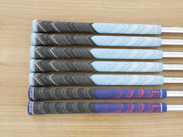 Iron set : Titleist : ชุดเหล็ก Titleist T200 (รุ่นปี 2020) มีเหล็ก 5-Pw,48 (7 ชิ้น) ก้านเหล็ก NS Pro Modus 105 Flex S