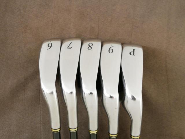 Iron set : XXIO : ชุดเหล็ก XXIO Prime 7 (รุ่นท๊อปสุด ตีง่าย ไกล) มีเหล็ก 6-Pw (5 ชิ้น) ก้านกราไฟต์ SP-700 Flex SR