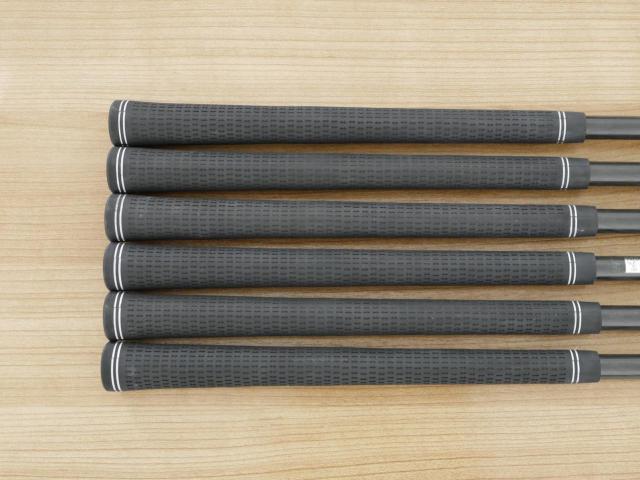 Iron set : Mizuno : ชุดเหล็ก Mizuno Pro 225 Forged (ปี 2023 นุ่ม แน่น ระยะดี) มีเหล็ก 5-Pw (6 ชิ้น) ก้านกราไฟต์ Mitsubishi OTI 75 Flex S