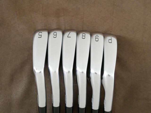 Iron set : Mizuno : ชุดเหล็ก Mizuno Pro 225 Forged (ปี 2023 นุ่ม แน่น ระยะดี) มีเหล็ก 5-Pw (6 ชิ้น) ก้านกราไฟต์ Mitsubishi OTI 75 Flex S