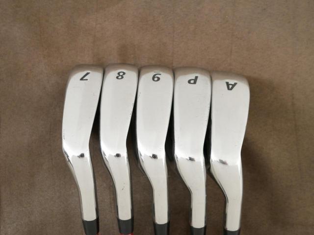 Iron set : Katana : ชุดเหล็ก Katana Sword IZU Max TG (ตีง่าย หน้าเด้ง) มีเหล็ก 7-Pw,Aw (5 ชิ้น) ก้านกราไฟต์ Fujikura Speeder 589 Flex R