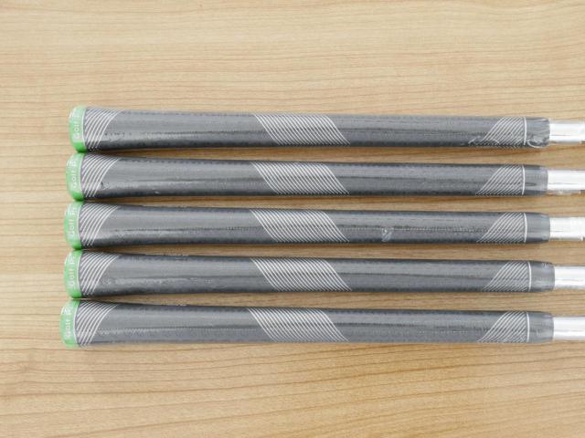 Iron set : Callaway : **ของใหม่ ยังไม่แกะพลาสติก** ชุดเหล็ก Callaway ELYTE (รุ่นล่าสุด ออกปี 2025 ตีง่ายมาก ไกล Japan Spec.) มีเหล็ก 6-Pw (5 ชิ้น) ก้านเหล็ก NS Pro Zelos 7 Flex R