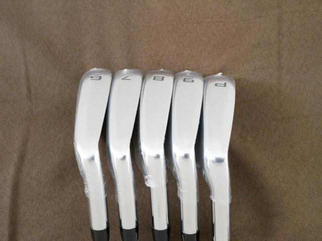 Iron set : Callaway : **ของใหม่ ยังไม่แกะพลาสติก** ชุดเหล็ก Callaway ELYTE (รุ่นล่าสุด ออกปี 2025 ตีง่ายมาก ไกล Japan Spec.) มีเหล็ก 6-Pw (5 ชิ้น) ก้านเหล็ก NS Pro Zelos 7 Flex R