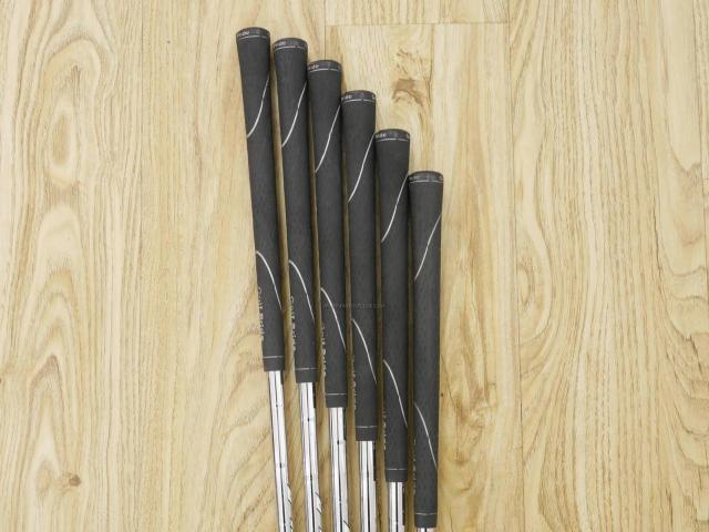 Iron set : Taylormade : ชุดเหล็ก Taylormade M5 (ออกปี 2019 Japan Spec) มีเหล็ก 5-Pw (6 ชิ้น) ก้านเหล็ก AMT Tour White S200