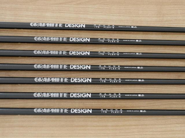 Iron set : Taylormade : ชุดเหล็ก Taylormade P790 (ตัวท้อปสุด ล่าสุด ปี 2023 Japan Spec.) มีเหล็ก 4-Pw (7 ชิ้น) ก้านกราไฟต์ Graphite Design RAUNE i75 Flex S
