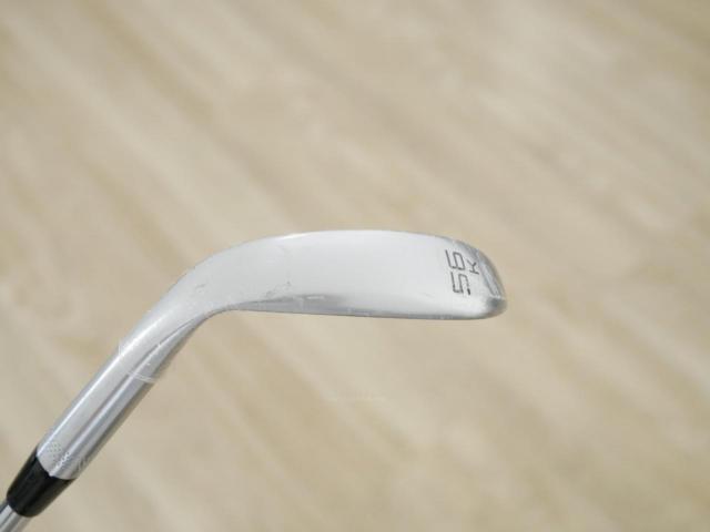 Wedge : Other : **ของใหม่ ยังไม่แกะพลาสติก** Wedge Titleist Vokey Forged (ปี 2022 ตัวท็อป Japan Spec) Loft 56 ก้านเหล็ก Dynamic Gold S200