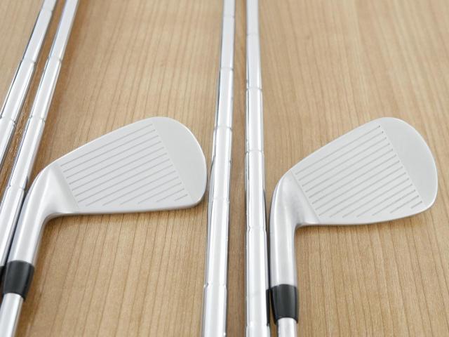 Iron set : Titleist : ชุดเหล็ก Titleist T150 Forged (รุ่นล่าสุด ออกปี 2025 นุ่ม แน่น คม) มีเหล็ก 5-Pw (6 ชิ้น) ก้านเหล็ก True Temper AMT Silver Flex S