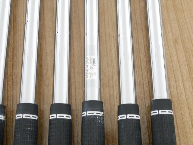 Iron set : Titleist : ชุดเหล็ก Titleist T150 Forged (รุ่นล่าสุด ออกปี 2025 นุ่ม แน่น คม) มีเหล็ก 5-Pw (6 ชิ้น) ก้านเหล็ก True Temper AMT Silver Flex S