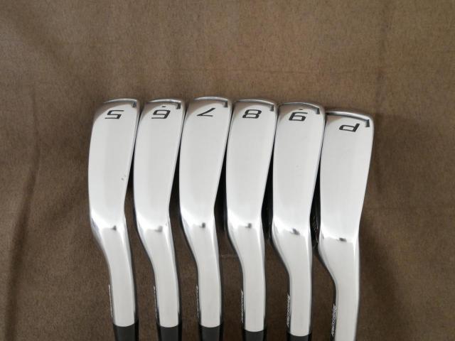 Iron set : Bridgestone : ชุดเหล็ก Bridgestone J15 (ตีง่าย ไกล) มีเหล็ก 5-PW (6 ชิ้น) ก้านกราไฟต์ Tour AD Flex S