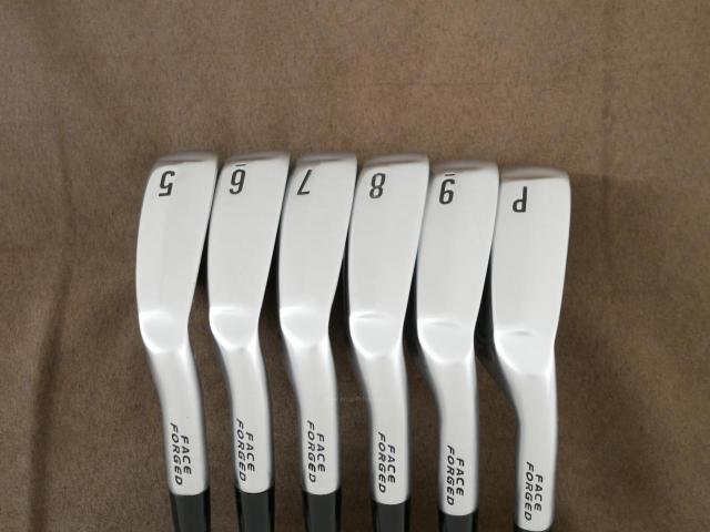 Iron set : Other Brand : ชุดเหล็ก Srixon ZX4 MK II (รุ่นปี 2023 ตีง่าย ไกล) มีเหล็ก 5-Pw (6 ชิ้น) ก้านเหล็ก NS Pro 950 NEO DST Flex S