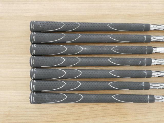 Iron set : PRGR : ชุดเหล็กกระเทย PRGR NEW Egg Forged (รุ่นปี 2020 ตีง่ายและไกลมากๆ เด้งสุดๆ COR 0.82) มีเหล็ก 6-Pw,Aw,As (7 ชิ้น) ก้านกราไฟต์ UST Mamiya ATTAS FF 85 Flex S