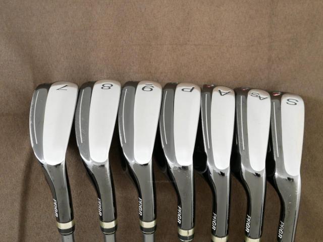 Lady club : All : ชุดเหล็กกระเทย PRGR New Egg Iron (รุ่นปี 2017 ตีง่ายและไกลมาก) มีเหล็ก 7-Pw,Aw,As,Sw (7 ชิ้น) ก้านกราไฟต์ Flex L (M-30)