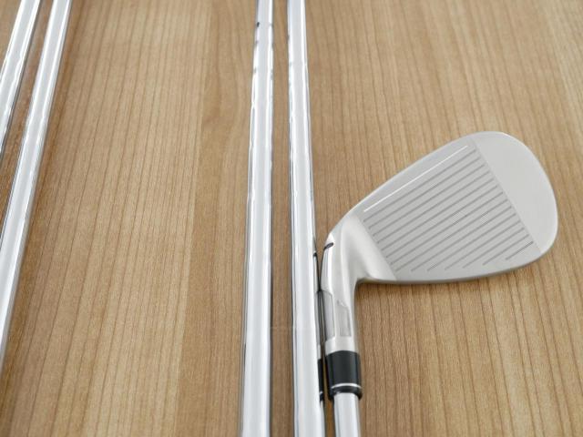 Iron set : Taylormade : ชุดเหล็ก Taylormade Stealth (ออกปี 2022 Japan Spec.) มีเหล็ก 6-Pw (5 ชิ้น) ก้านเหล็ก KBS Max MT 85 Flex S