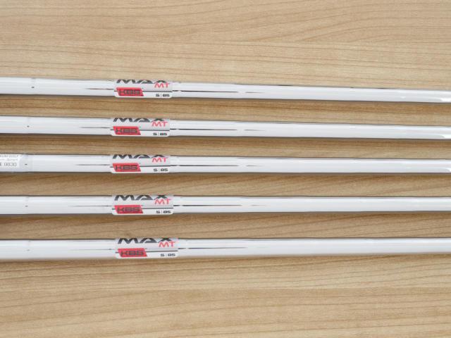 Iron set : Taylormade : ชุดเหล็ก Taylormade Stealth (ออกปี 2022 Japan Spec.) มีเหล็ก 6-Pw (5 ชิ้น) ก้านเหล็ก KBS Max MT 85 Flex S
