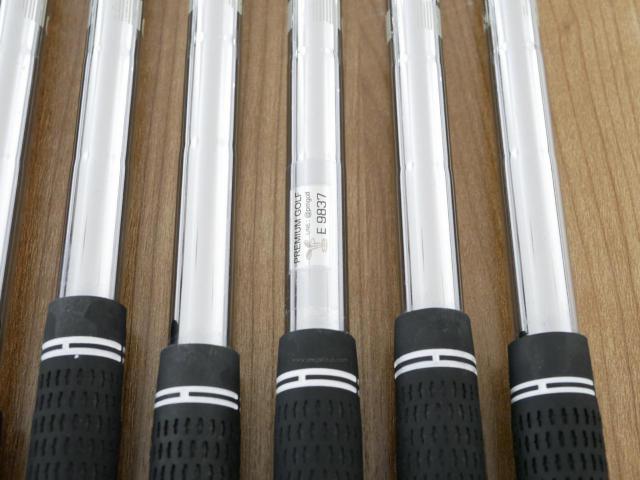 Iron set : Fourteen : ชุดเหล็ก Fourteen TC-550 Forged มีเหล็ก 5-Pw (6 ชิ้น) ก้านเหล็ก Ns Pro 950 Flex S