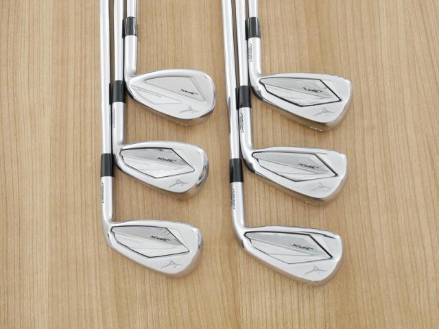 Iron set : Mizuno : ชุดเหล็ก Mizuno JPX 923 Hot Metal (รุ่นปี 2023 ตัวท๊อป ง่าย ไกล) มีเหล็ก 6-Pw,Aw (6 ชิ้น) ก้านเหล็ก Dynamic Gold 105 R300