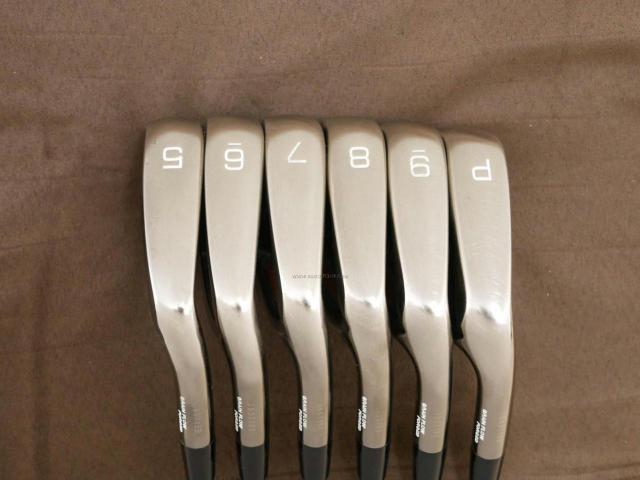 Iron set : Mizuno : ชุดเหล็ก Mizuno JPX EZ Forged มีเหล็ก 5-Pw (6 ชิ้น) ก้านเหล็ก XP 105 R300