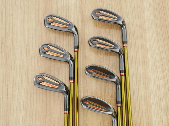 Iron set : Tsuruya : ชุดเหล็ก Tsuruya AXEL Gold Premium IV (รุ่นปี 2021 ของใหม่ 7 หมื่นกว่าบาท หน้าเด้งสุดๆ ไกลสุดๆๆ) มีเหล็ก 7-Pw,Aw,As,Sw (7 ชิ้น ครบเซ็ต) ก้านกราไฟต์ Flex R