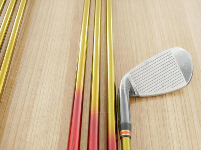 Iron set : Tsuruya : ชุดเหล็ก Tsuruya AXEL Gold Premium IV (รุ่นปี 2021 ของใหม่ 7 หมื่นกว่าบาท หน้าเด้งสุดๆ ไกลสุดๆๆ) มีเหล็ก 7-Pw,Aw,As,Sw (7 ชิ้น ครบเซ็ต) ก้านกราไฟต์ Flex R