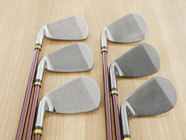 Iron set : Maruman : ชุดเหล็ก Maruman Majesty Prestigio 13 (ออกปี 2024 ท็อปสุดๆ ของใหม่ 1.2 แสน หายากมากๆ) มีเหล็ก 7-Pw,Aw,Sw (6 ชิ้น) ก้านกราไฟต์ Flex SR
