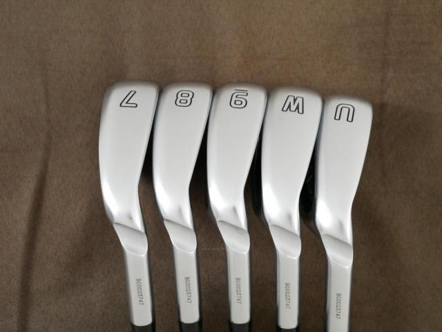 Iron set : Ping : ชุดเหล็ก Ping G730 (รุ่นล่าสุด ปี 2024 Japan Spec. ใบใหญ่ ง่ายที่สุด ไกลที่สุดของ Ping) มีเหล็ก 7-Pw,Aw (5 ชิ้น) ก้านกราไฟต์ Ping ALTA J CB Flex SR