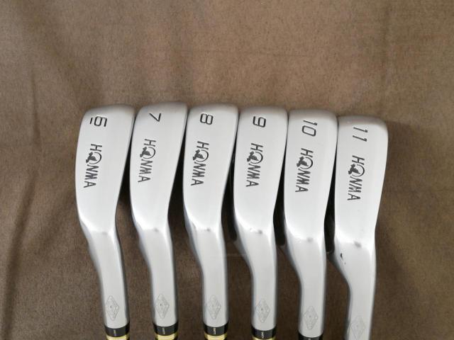 Iron set : Honma : ชุดเหล็ก Honma Beres IS-02 (หน้าเด้ง Forged) มีเหล็ก 6-11 (6 ชิ้น เทียบเท่า 5-Pw) ก้าน ARMRQ 6 (45) Flex R (2 ดาว)