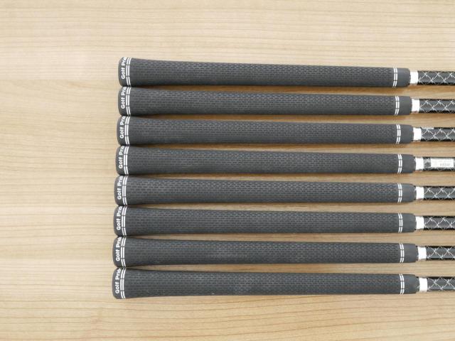 Iron set : Yamaha : ชุดเหล็ก Yamaha RMX DD-2 Forged (รุ่นใหม่ล่าสุด ออกปี 2026) มีเหล็ก 5-Pw,Aw,Sw (8 ชิ้น) ก้านกราไฟต์ Mitsubishi TENSEI GR i50 Flex SR