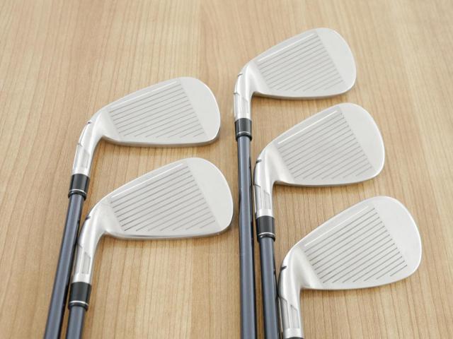 Iron set : Taylormade : ชุดเหล็ก Taylormade Stealth (ออกปี 2022 Japan Spec.) มีเหล็ก 6-Pw (5 ชิ้น) ก้านกราไฟต์ Mitsubishi Tensei TM60 Flex S