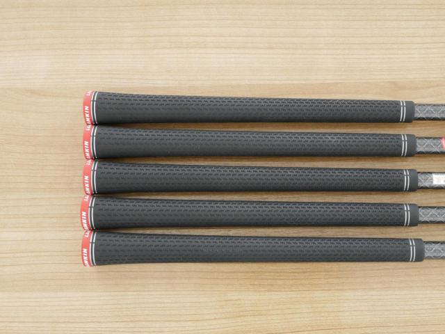 Iron set : Taylormade : ชุดเหล็ก Taylormade Stealth (ออกปี 2022 Japan Spec.) มีเหล็ก 6-Pw (5 ชิ้น) ก้านกราไฟต์ Mitsubishi Tensei TM60 Flex S