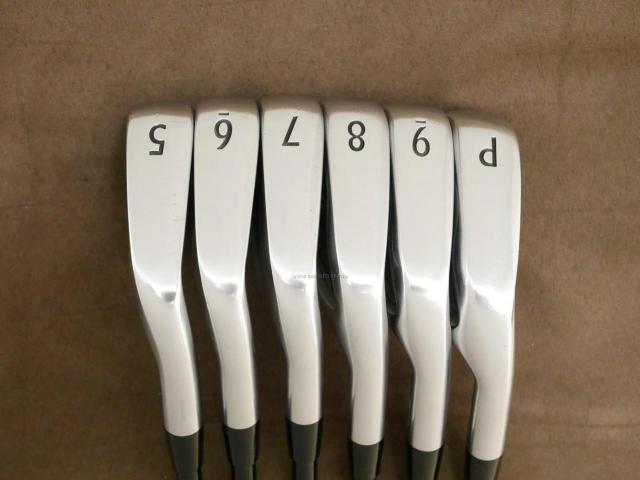 Iron set : Titleist : ชุดเหล็ก Titleist VG3 Forged (Japan Spec. ออกปี 2015) มีเหล็ก 5-Pw (6 ชิ้น) ก้านกราไฟต์ Mitsubishi Rayon VGi 60 Flex S