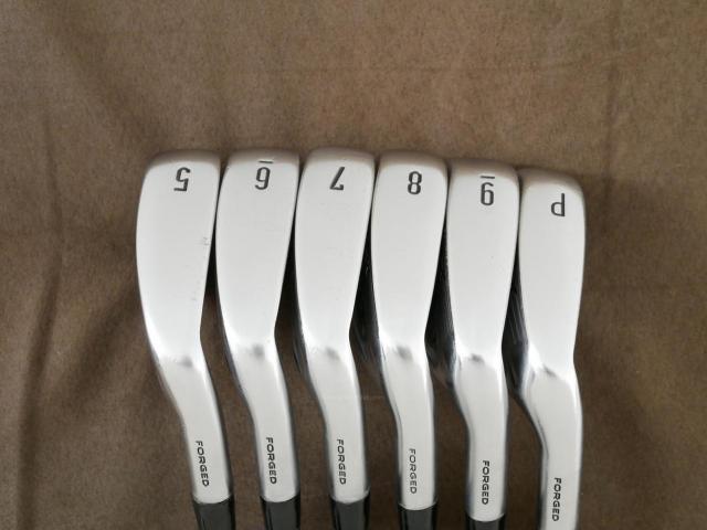 Iron set : Callaway : ชุดเหล็ก Callaway APEX DCB Forged (ปี 2022) มีเหล็ก 5-Pw (6 ชิ้น) ก้านเหล็ก NS Pro Flex R
