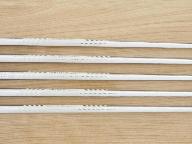 Iron set : PRGR : ชุดเหล็ก PRGR 02 Forged (ปี 2021 นุ่มมาก หายาก) มีเหล็ก 6-Pw (5 ชิ้น) ก้านเหล็ก NS Pro 95 Flex S (M-43)