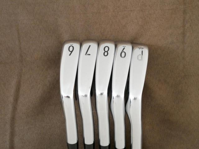 Iron set : Titleist : ชุดเหล็ก Titleist T100 Forged (รุ่นปี 2020) มีเหล็ก 6-Pw (5 ชิ้น) ก้าน Steelfiber i80 Flex R