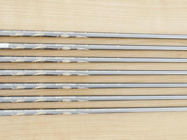 Iron set : Tsuruya : ชุดเหล็ก Tsuruya AXEL Gold Premium III (ออกปี 2019 ของใหม่ 6 หมื่นกว่าบาท หน้าเด้งสุดๆ ไกลสุดๆๆ) มีเหล็ก 7-Pw,Aw,As,Sw (7 ชิ้น) ก้านกราไฟต์ Flex R