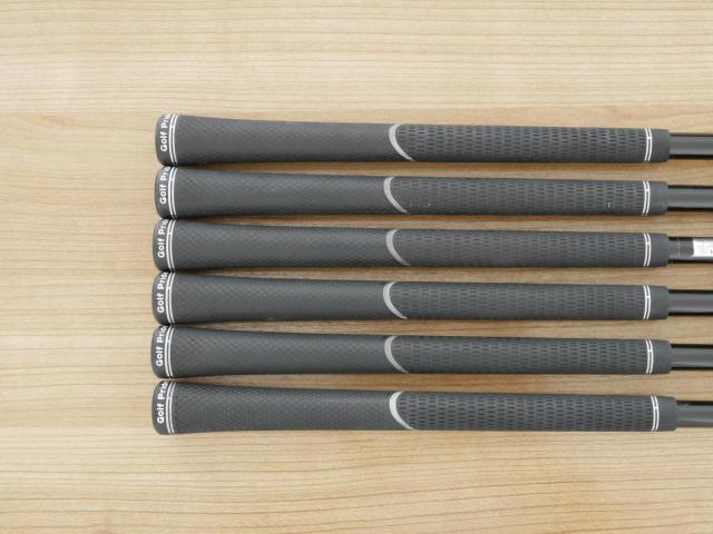 Iron set : Honma : ชุดเหล็ก Honma Tour World TR21X (ออกปี 2021 ตีง่าย ไกล) มีเหล็ก 6-11 (6 ชิ้น) ก้านกราไฟต์ Honma Vizard TR20-65 Flex R