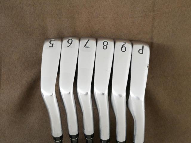 Iron set : Titleist : **มีตำหนิ** ชุดเหล็ก Titleist VG3 Forged (Japan Spec.) มีเหล็ก 5-Pw (6 ชิ้น) ก้านกราไฟต์ Flex R