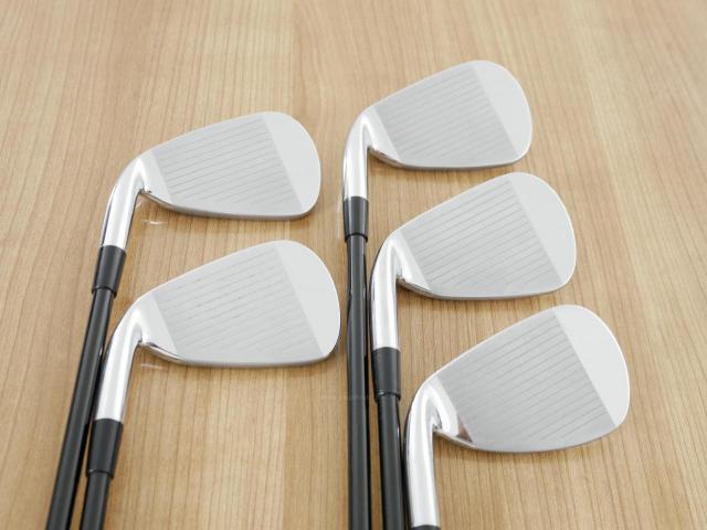 Iron set : Mizuno : ชุดเหล็ก Mizuno JPX EIII SV Hot Metal (ตัวท้อป ใบใหญ่ที่สุดของ Mizuno ตีง่ายมาก หน้าเด้ง ตีไกล) มีเหล็ก 6-Pw (5 ชิ้น) ก้านกราไฟต์ Flex R