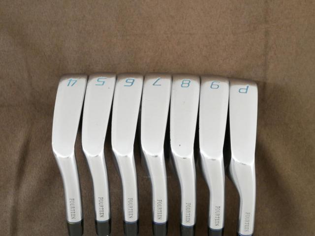 Iron set : Fourteen : ชุดเหล็ก Fourteen TC777 Forged มีเหล็ก 4-Pw (7 ชิ้น) ก้านเหล็ก NS Pro 950 HT Flex S