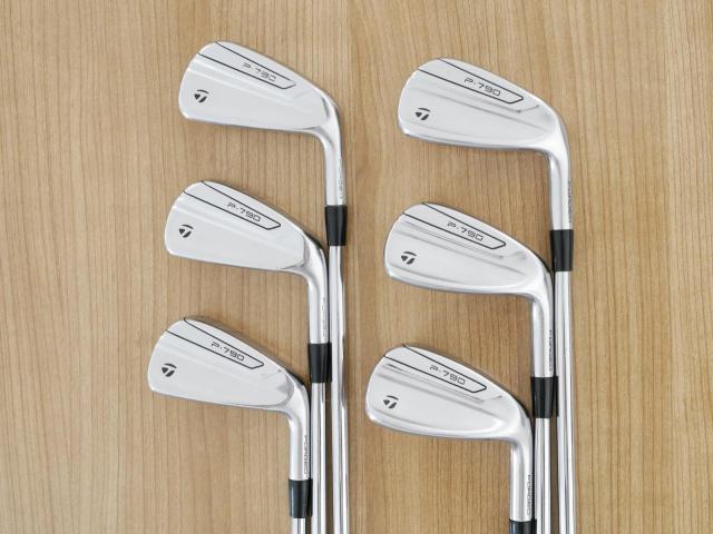 Iron set : Taylormade : ชุดเหล็ก Taylormade P790 (ตัวท้อปสุด ออกปี 2019) มีเหล็ก 5-Pw (6 ชิ้น) ก้านเหล็ก NS Pro Modus 105 Flex S