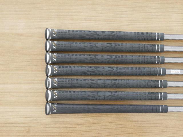 Iron set : XXIO : ชุดเหล็ก XXIO Forged 5 มีเหล็ก 5-Pw,Aw (7 ชิ้น) ก้านกราไฟต์ MX-5000 Flex S